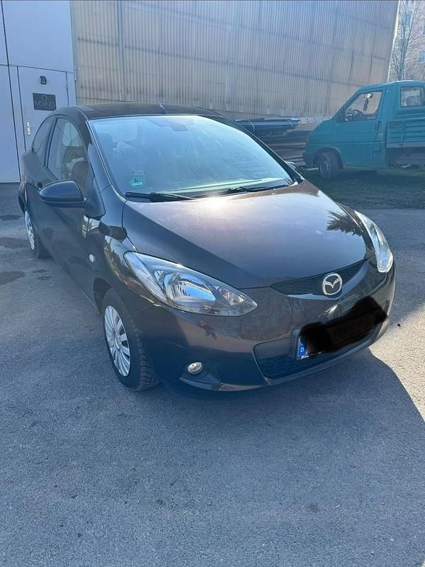 Gebraucht Mazda 2 Inclusive 86 PS (63 kW) 2008 Schwarz Kleinwagen
