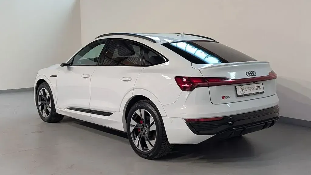 Gebraucht Audi Q8 Sportback e-tron S-Line 300 kW (408 PS) 2023 Weiß SUV