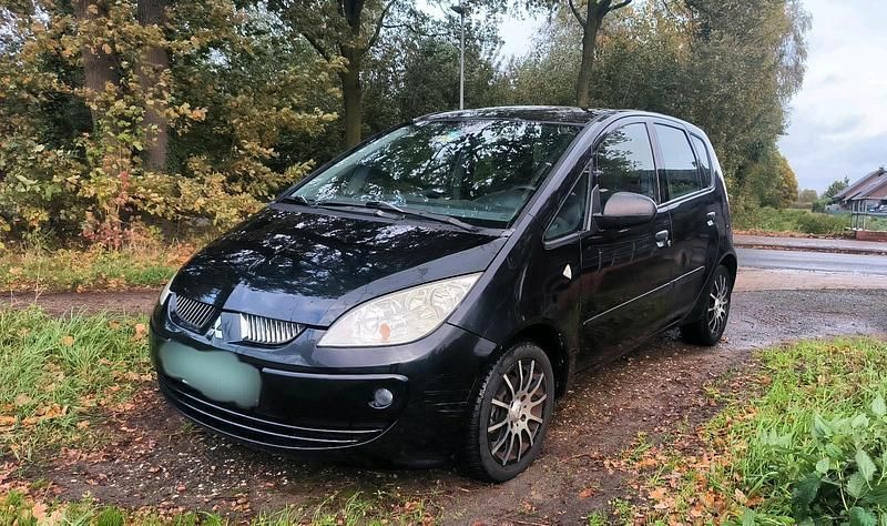 Schwarz Gebraucht 2006 Mitsubishi Colt Kleinwagen | 1.650 € (Guter Preis) - Bild 1/4