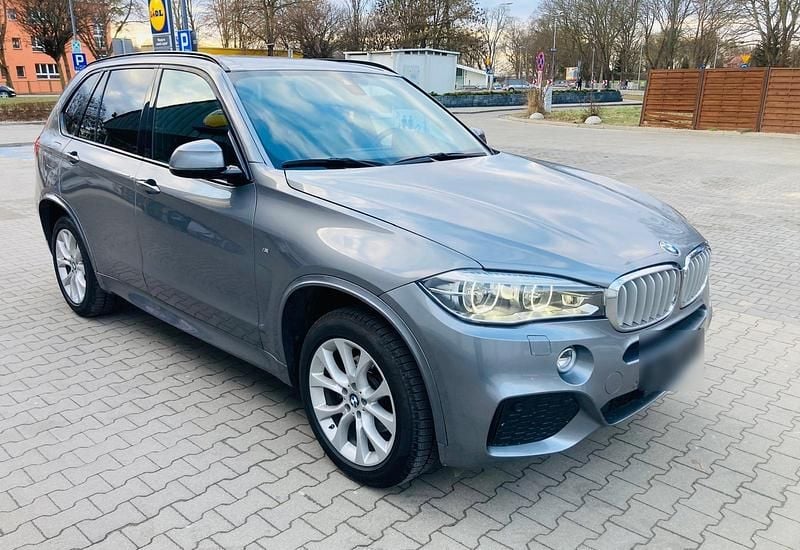 Gebraucht BMW X5 258 PS (189 kW) 2015 Silber SUV