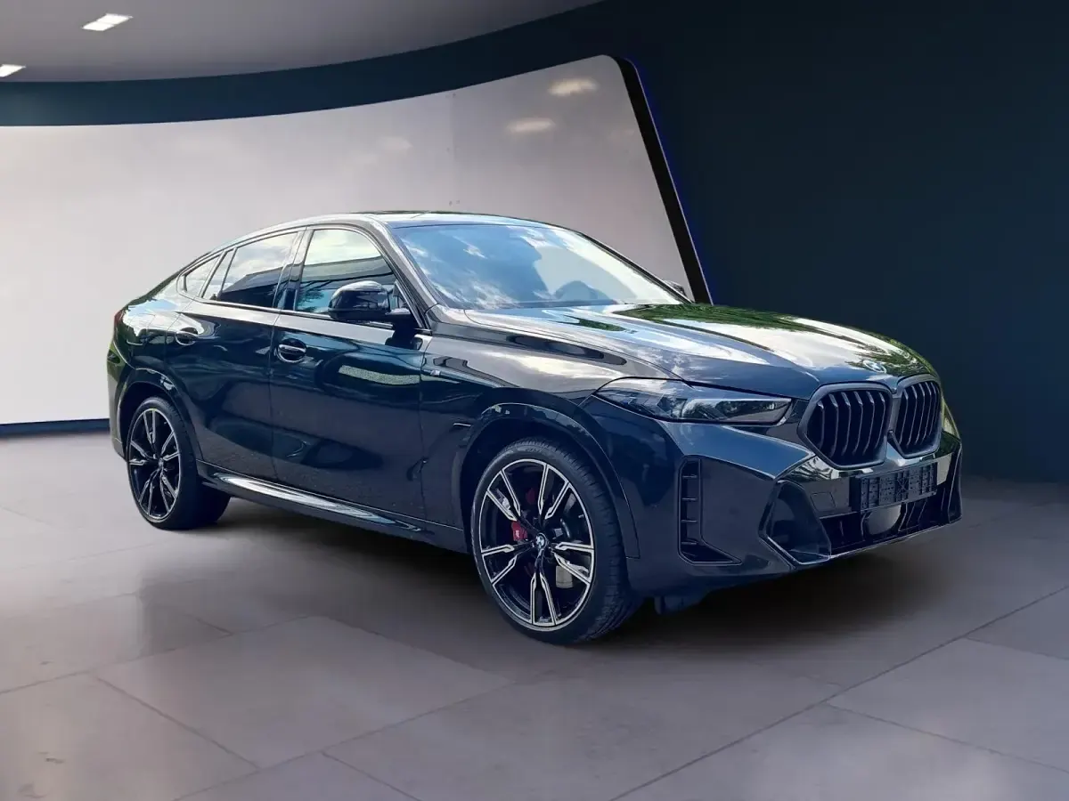 Gebraucht BMW X6 Comfort Edition 352 PS (258 kW) 2025 Black sapphire metallic SUV