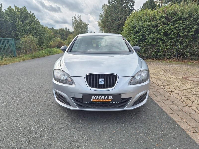 Gebraucht Seat Leon Basis 86 PS (63 kW) 2010 Silber Kleinwagen