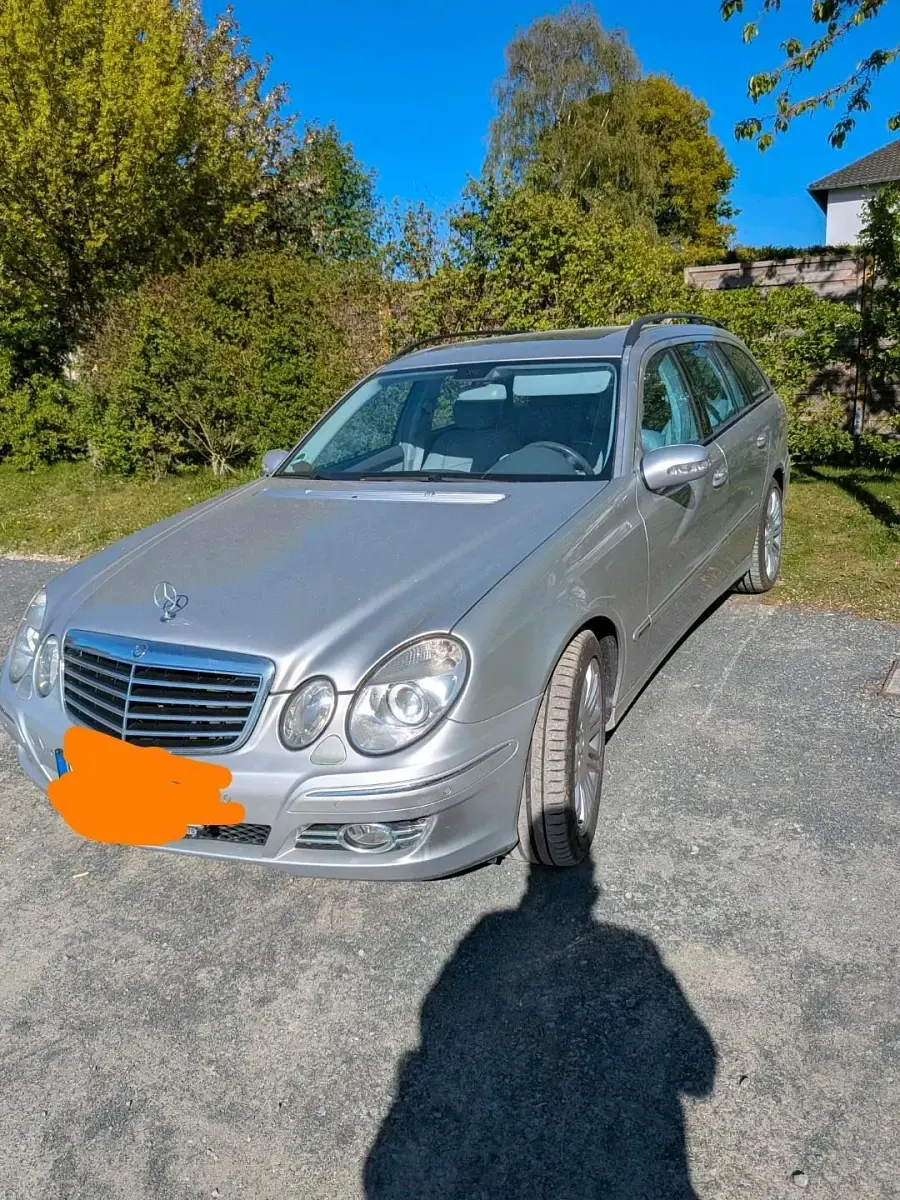 Usata Mercedes E240 177 CV (130 kW) 2003 Argento Station wagon