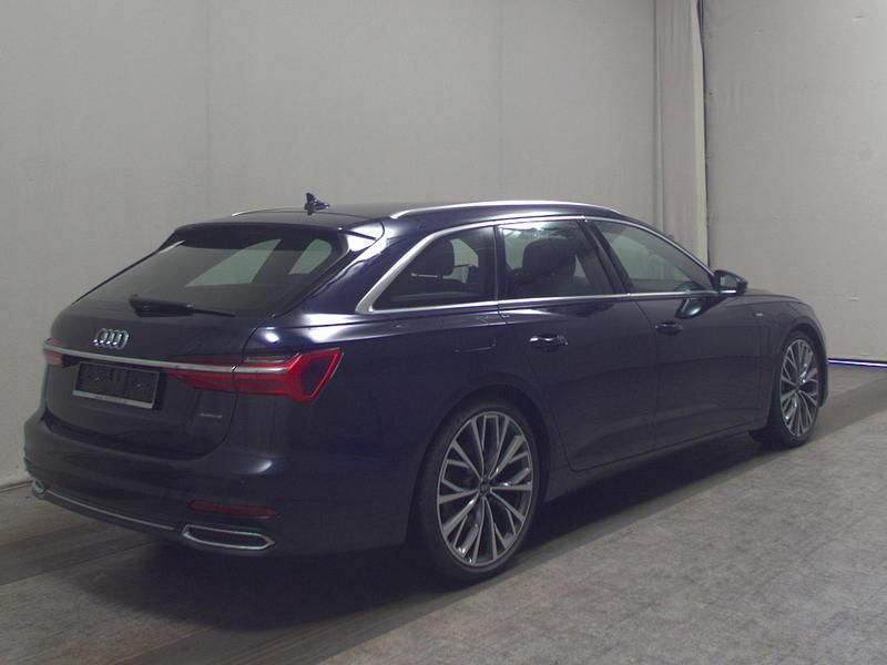 Second-hand Audi A6 S-Line 245 CP (180 kW) 2022 Albastru Break