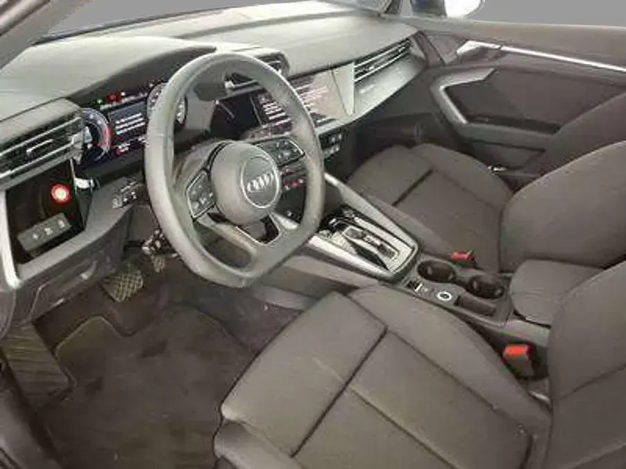 Brugt Audi A3 S-Line 116 HK (85 kW) 2025 Blå Sedan