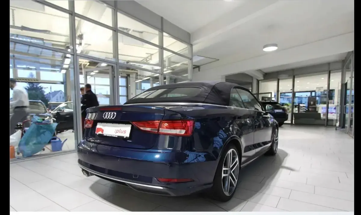 Gebraucht Audi A3 Cabriolet Advanced 143 PS (105 kW) 2018 Blau Cabrio