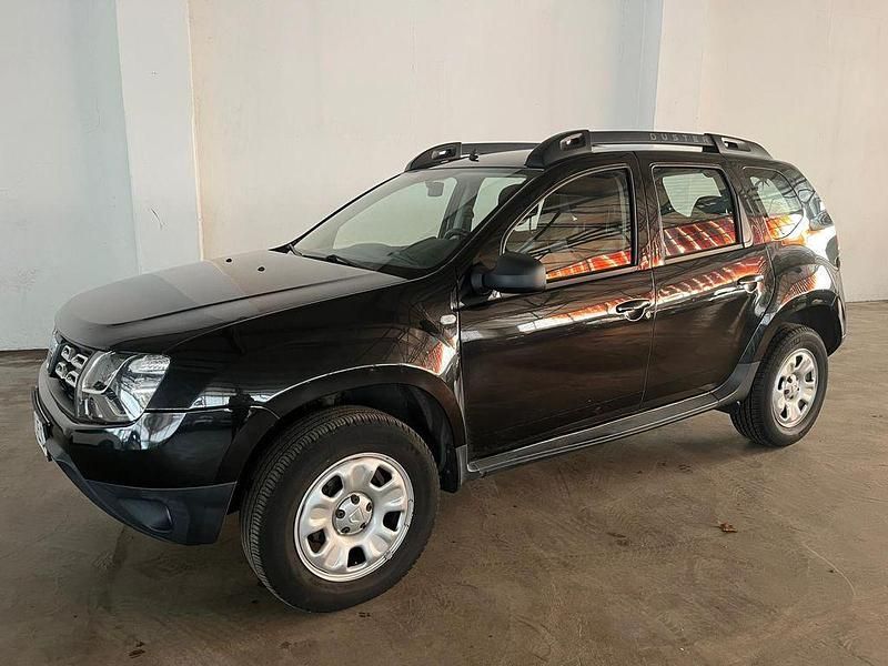 Gebraucht Dacia Duster 105 PS (77 kW) 2016 Schwarz SUV