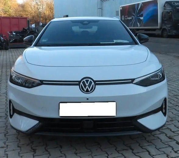 Gebraucht VW ID.7 Pro 210 kW (286 PS) 2024 Weiß Limousine