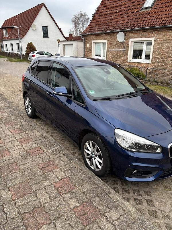 Gebraucht BMW 218 136 PS (100 kW) 2014 Blau Kombi