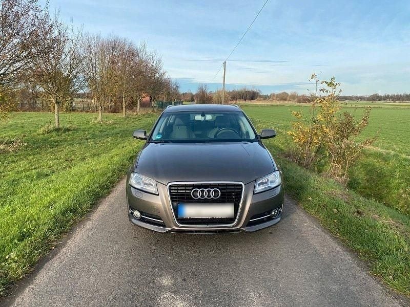 Gebraucht Audi A3 S-Line 170 PS (125 kW) 2011 Grau Kleinwagen