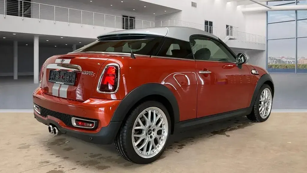 Gebraucht Mini Cooper S Coupé 184 PS (135 kW) 2012 Orange Coupé