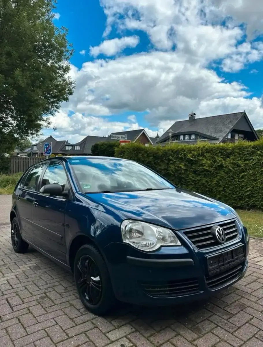 Gebraucht VW Polo 60 PS (44 kW) 2009 Blau Kleinwagen