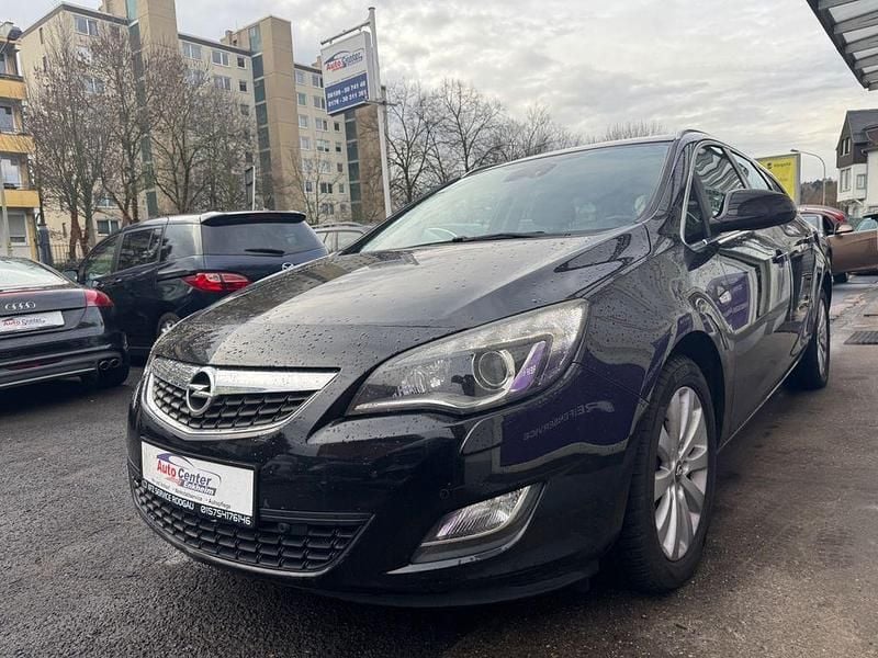Gebraucht Opel Astra Innovation 125 PS (91 kW) 2011 Schwarz Kombi