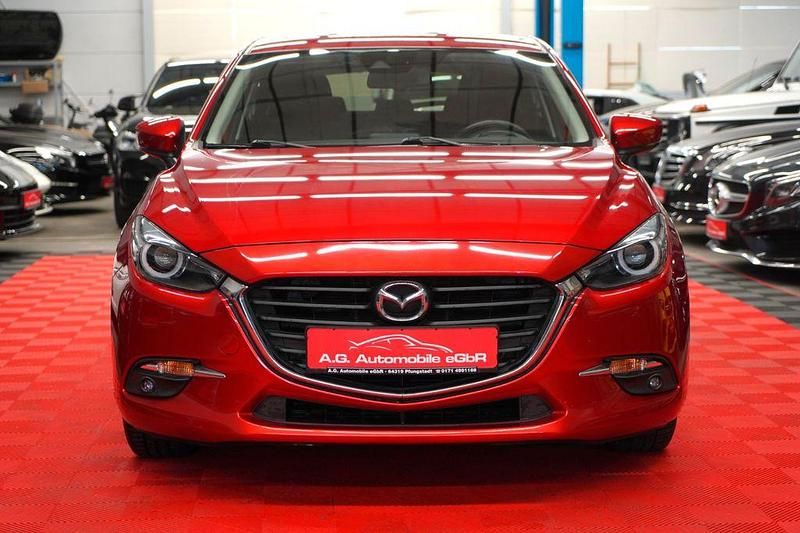 Gebraucht Mazda 3 Exclusive-Line 165 PS (121 kW) 2017 Rot Limousine
