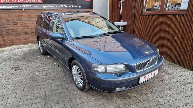 Gebraucht Volvo V70 140 PS (102 kW) 2003 Other Kombi
