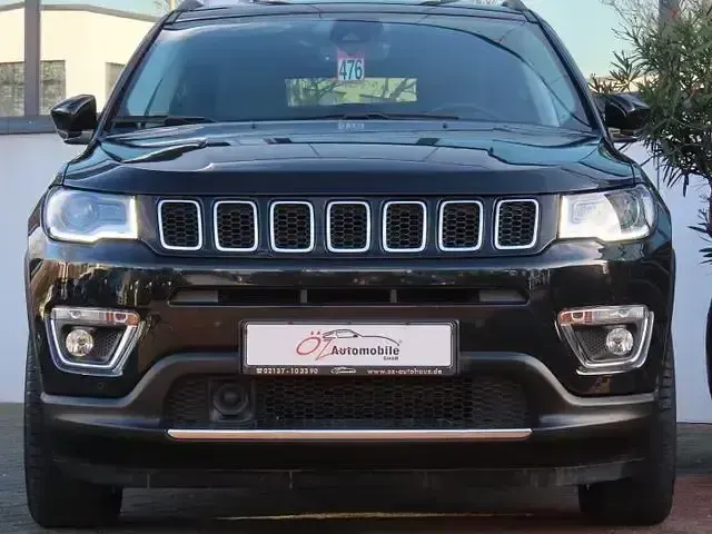Second-hand Jeep Compass 150 CP (110 kW) 2021 Negru SUV