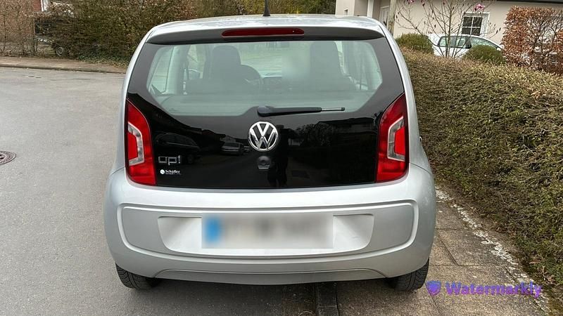 Gebraucht VW up! 75 PS (55 kW) 2012 Silber Kleinwagen