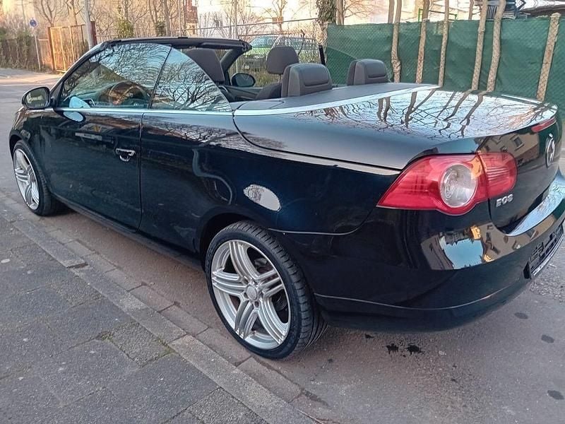 Gebraucht VW Eos 122 PS (89 kW) 2008 Schwarz Cabrio