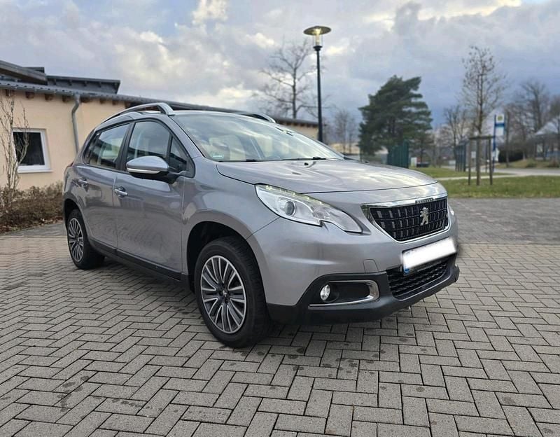 Gebraucht Peugeot 2008 82 PS (60 kW) 2017 Grau SUV