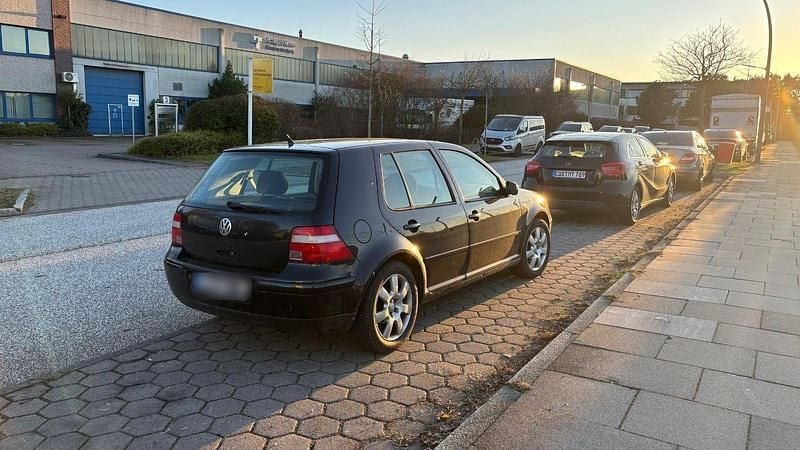 Gebraucht VW Golf IV Pacific 110 PS (80 kW) 2003 Schwarz Limousine
