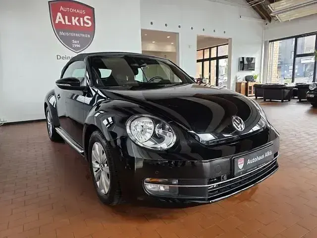 Usata VW Beetle 105 CV (77 kW) 2016 Nero Utilitaria