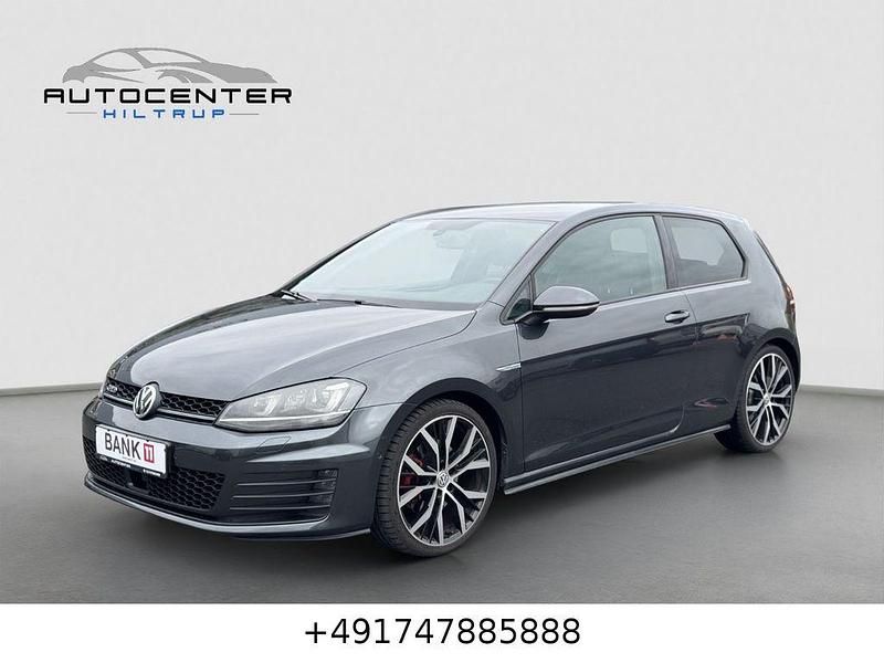 Grau Gebraucht 2014 VW Golf VII GTD Limousine | 10.970 € (Fairer Preis) - Bild 1/4
