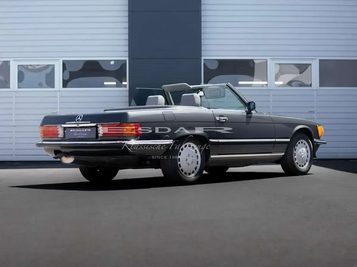 Gebraucht Mercedes 560 227 PS (166 kW) 1987 Grau Cabrio