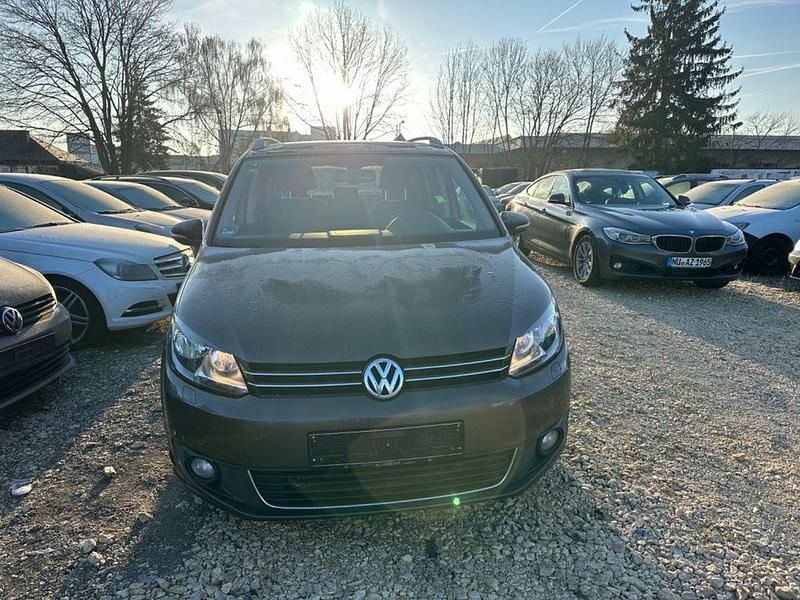 Braun Gebraucht 2012 VW Touran Style Van / Kleinbus | 4.999 € (Superpreis) - Bild 1/4