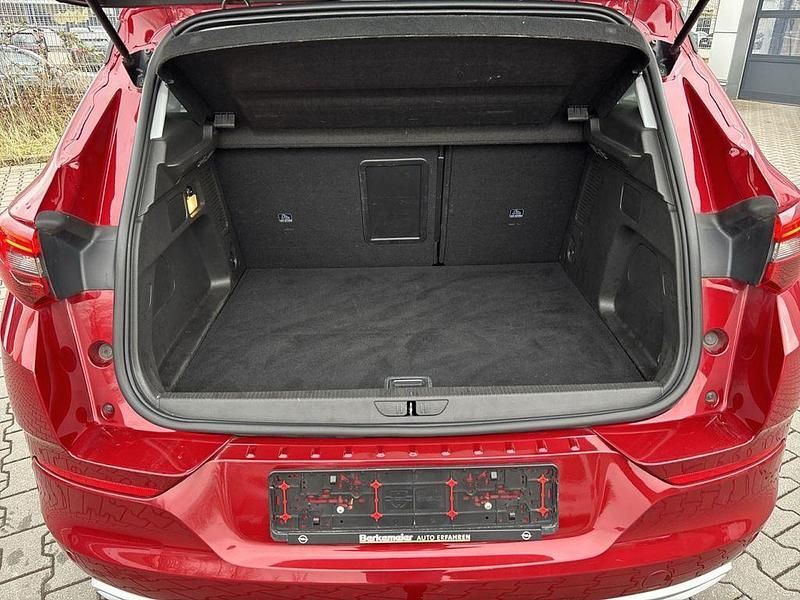 Gebraucht Opel Grandland X Business Elegance 300 PS (220 kW) 2022 Rubin rot SUV