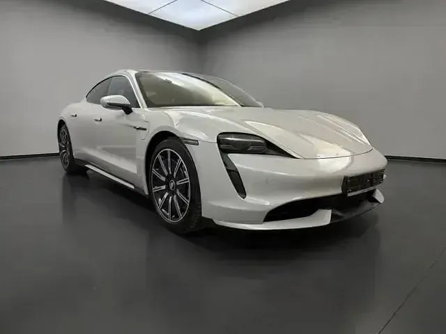 Gebraucht Porsche Taycan Turbo 500 kW (680 PS) 2021 Kreide Limousine