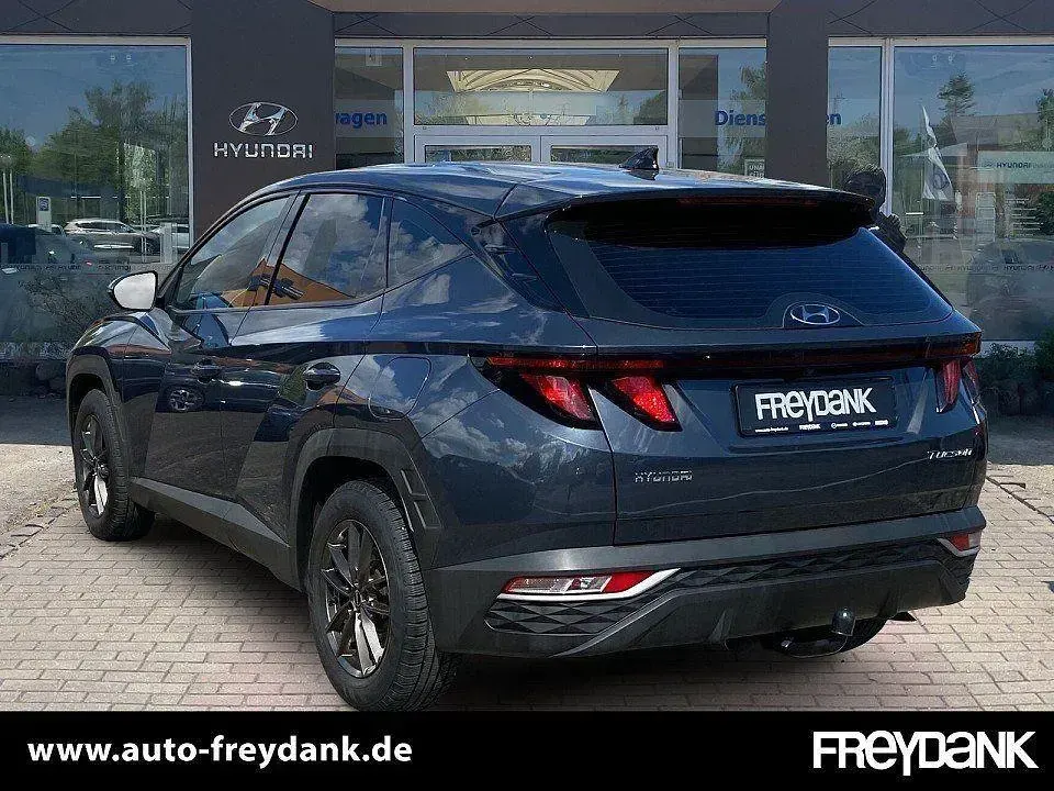 Gebraucht Hyundai Tucson Select 150 PS (110 kW) 2021 Grau SUV