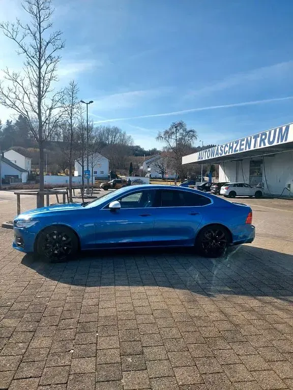 Gebraucht Volvo S90 R-Design 190 PS (139 kW) 2017 Blau Limousine