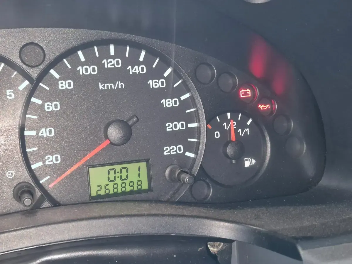 Używany Ford Transit 75 KM (55 kW) 2002 Niebieski