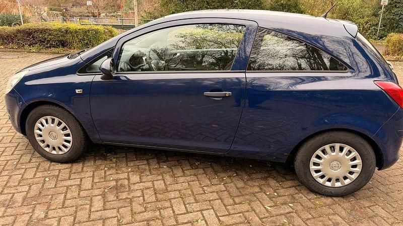 Gebraucht Opel Corsa Selection 60 PS (44 kW) 2009 Blau Limousine