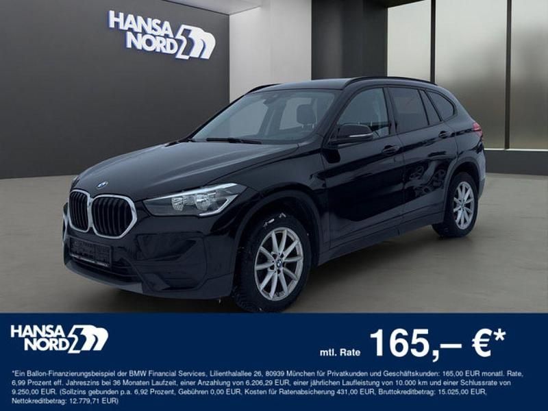 Schwarz / schwarz ii Gebraucht 2021 BMW X1 Advantage SUV | 18.555 € (Superpreis) - Bild 1/4
