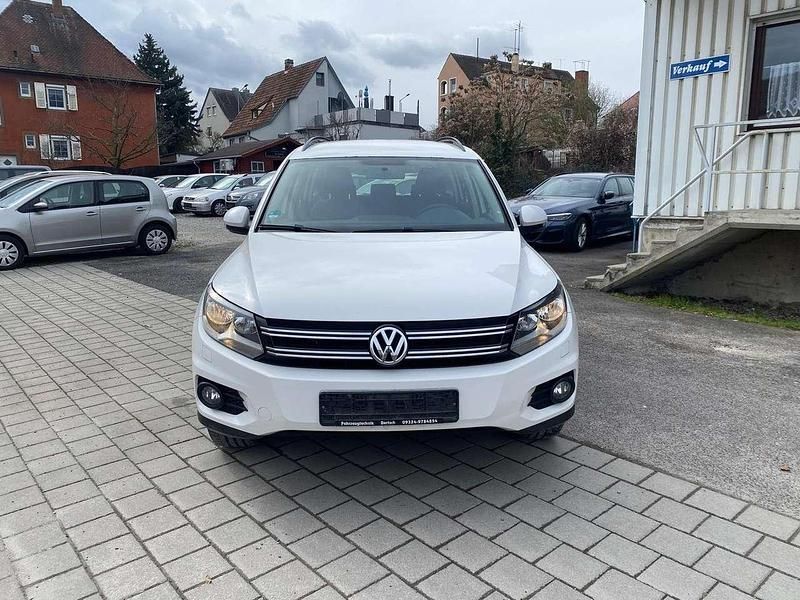 Gebraucht VW Tiguan 140 PS (102 kW) 2012 Weiß SUV