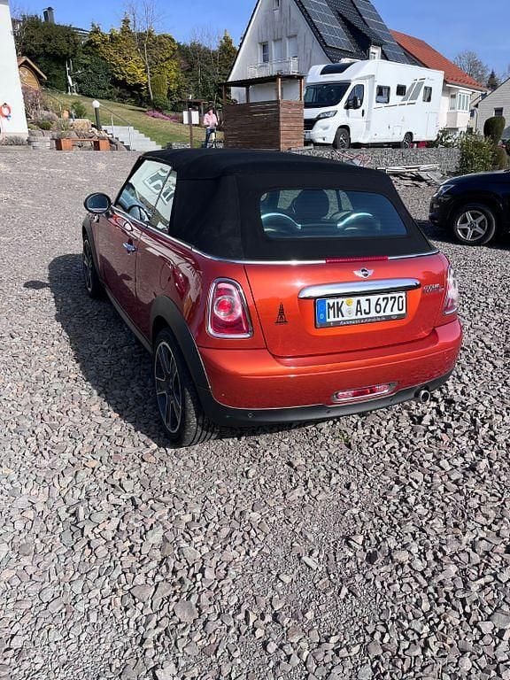 Gebraucht Mini Cooper D Cabriolet 111 PS (81 kW) 2011 Orange Cabrio