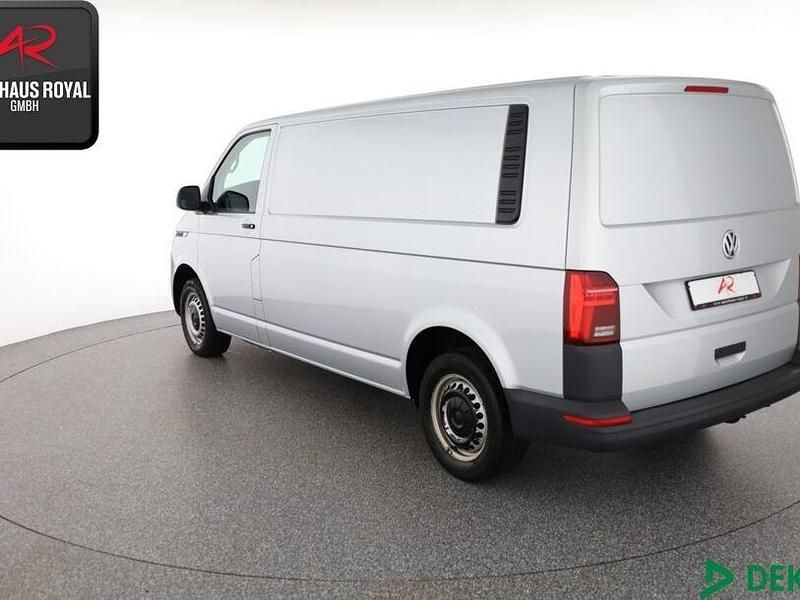 Gebraucht VW Transporter 150 PS (110 kW) 2021 Silber Van