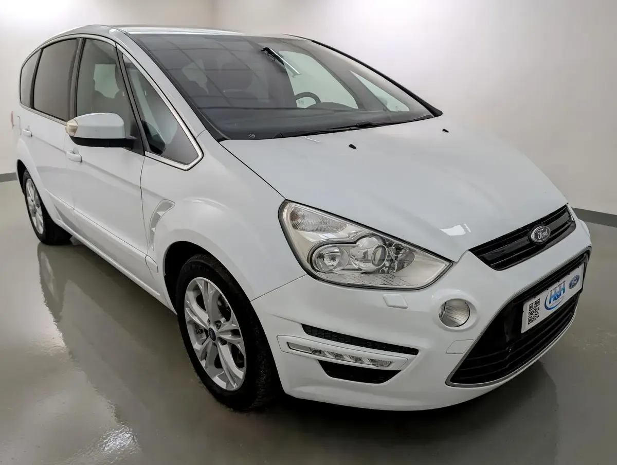 Gebraucht Ford S-MAX Titanium 200 PS (147 kW) 2014 Van / Kleinbus