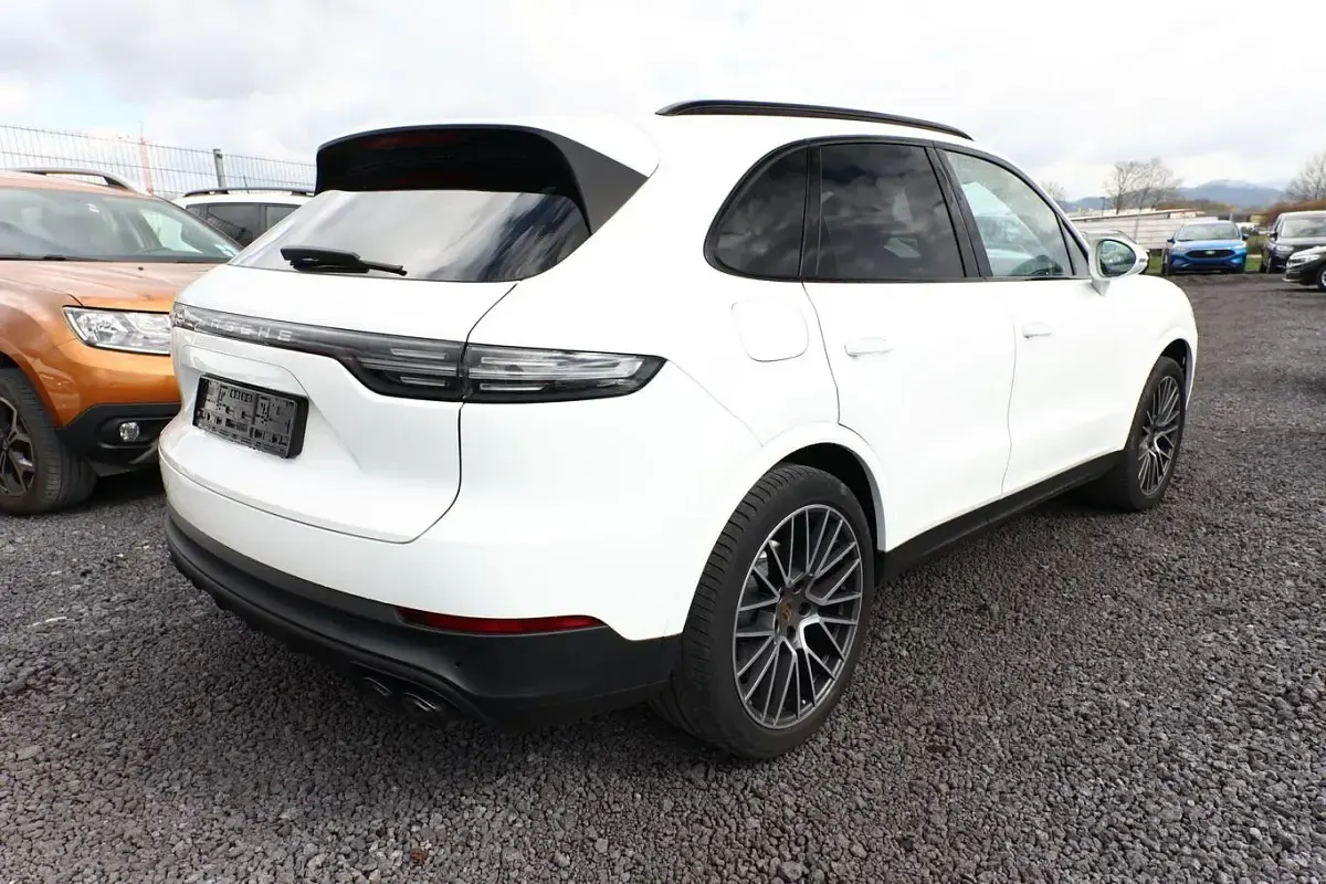 Gebraucht Porsche Cayenne 340 PS (250 kW) 2019 Pure weiß SUV