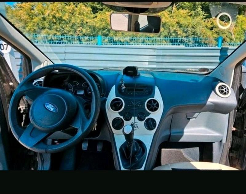 Gebraucht Ford Ka 72 PS (52 kW) 2009 Schwarz Kleinwagen