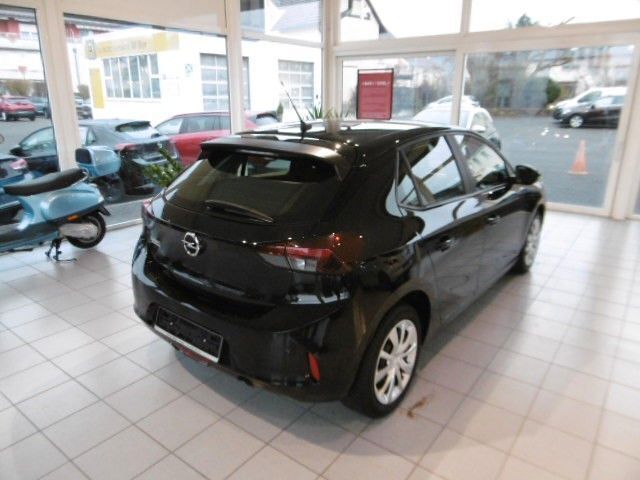 Używany Opel Corsa Edition 101 KM (74 kW) 2021 Czarny Sedan/Limuzyna