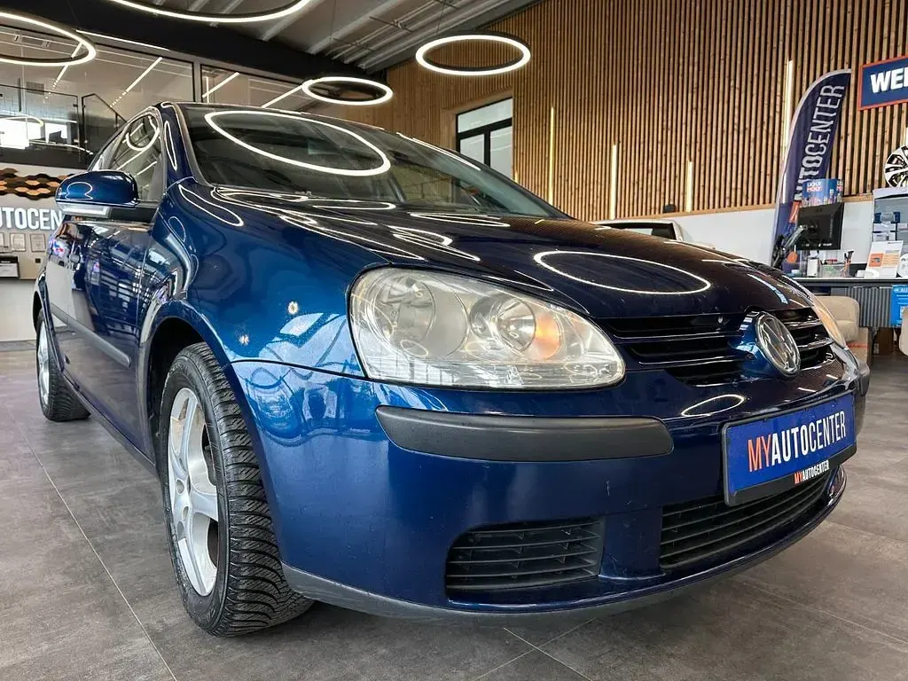 Gebraucht VW Golf IV Trendline 105 PS (77 kW) 2005 Blau Limousine