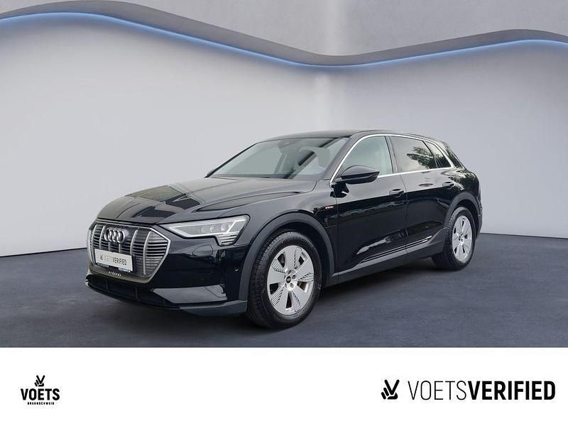 Brillantschwarz Gebraucht 2022 Audi e-tron Comfort SUV | 27.270 € (Fairer Preis) - Bild 1/4