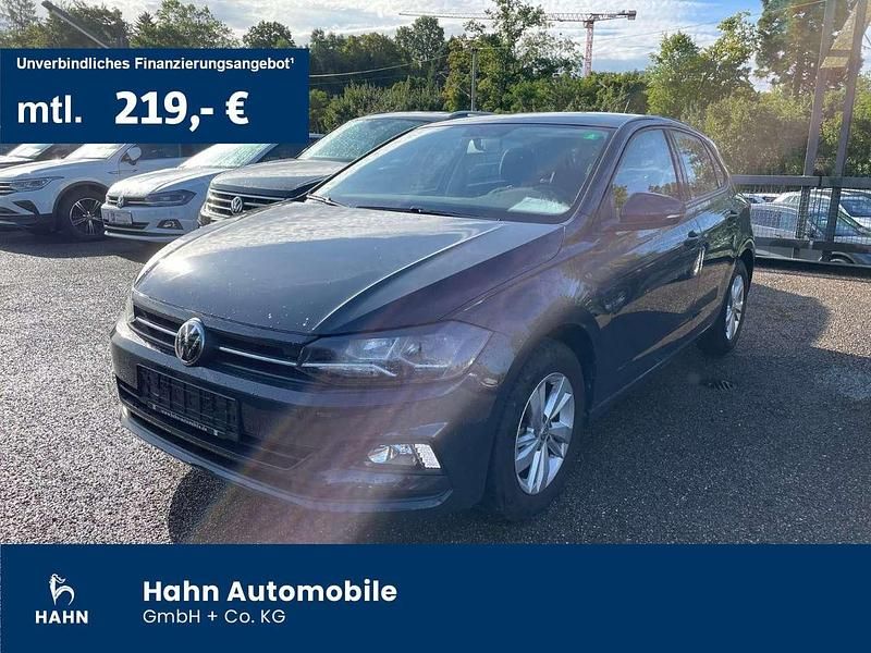 Uranograu Gebraucht 2020 VW Polo Comfortline Limousine | 16.530 € (Fairer Preis) - Bild 1/3