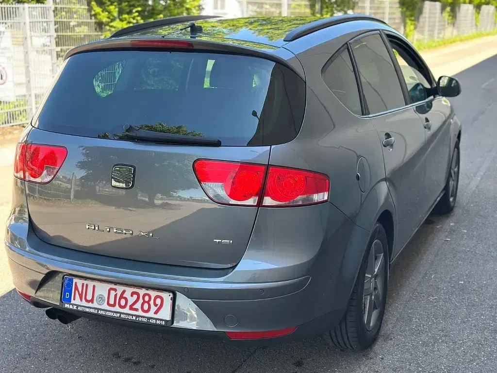 Gebraucht Seat Altea XL Sun 125 PS (91 kW) 2015 Grau Van / Kleinbus