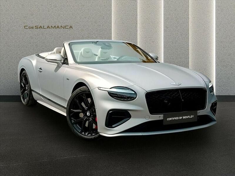 Second-hand Bentley Continental 793 CP (583 kW) 2025 Gri Cabrio