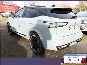 Neu Nissan Qashqai 158 PS (116 kW) 2025 Grau (ceramic grey / dach: schwarz) SUV