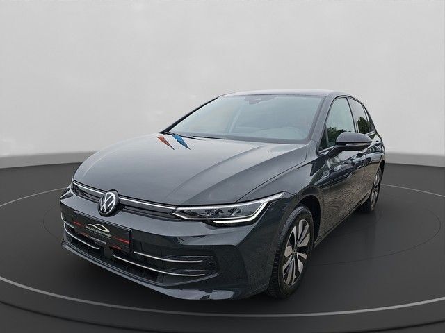Grau Gebraucht 2025 VW Golf VIII Goal Limousine | 28.930 € - Bild 1/4