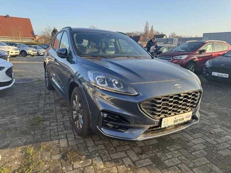 Chromablaumetallic Gebraucht 2023 Ford Kuga ST-Line SUV | 24.750 € (Guter Preis) - Bild 1/2